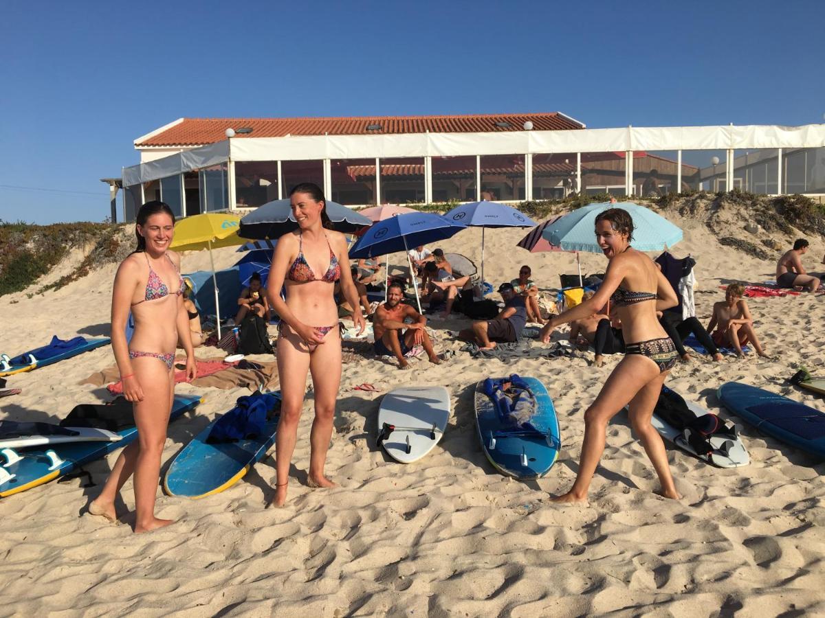 Peniche Surf Lodge 1 Bagian luar foto