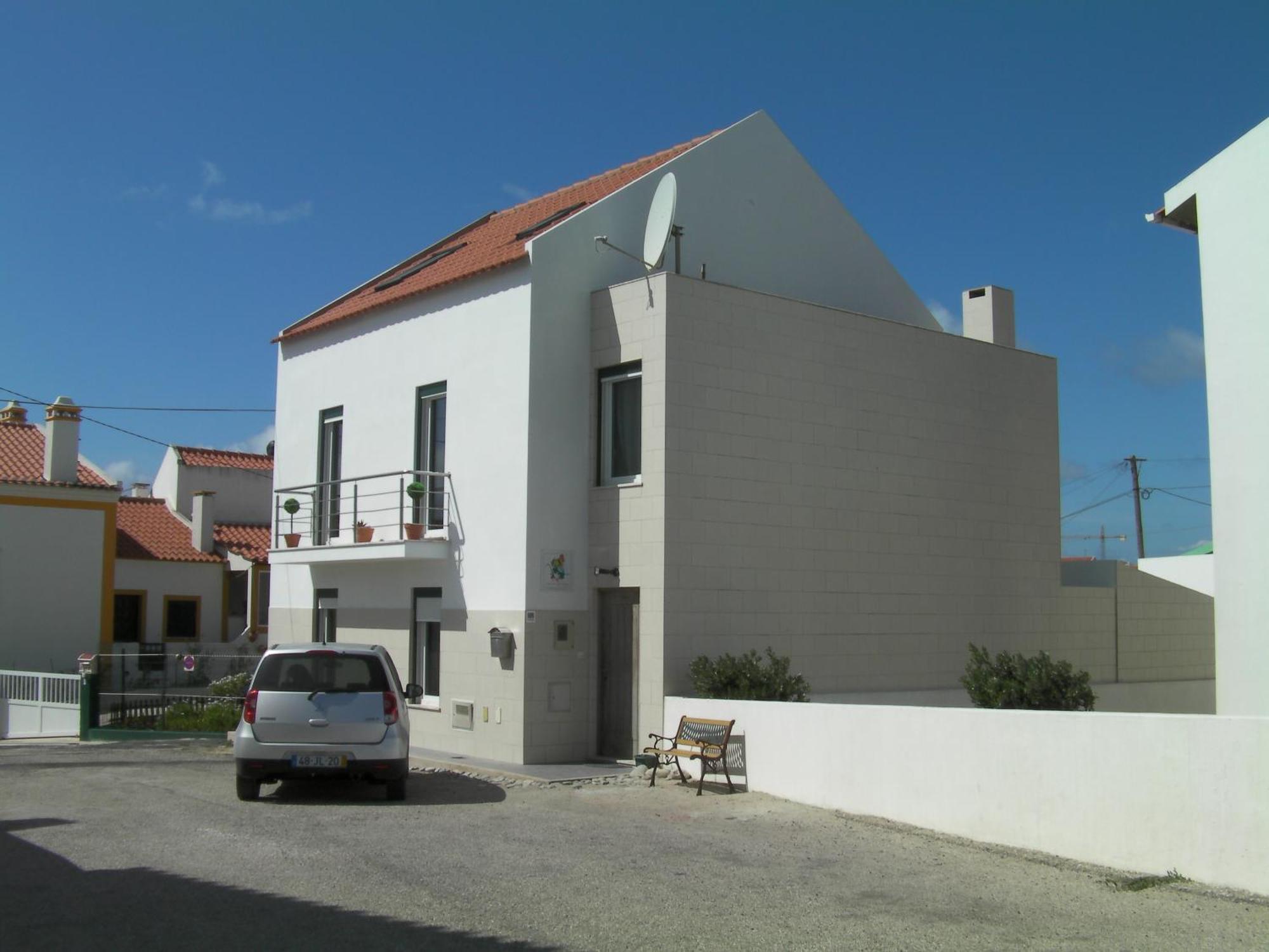 Peniche Surf Lodge 1 Bagian luar foto