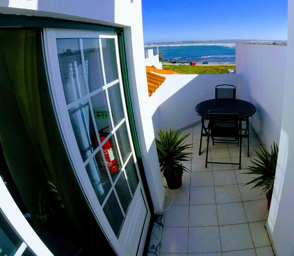 Peniche Surf Lodge 1 Bagian luar foto