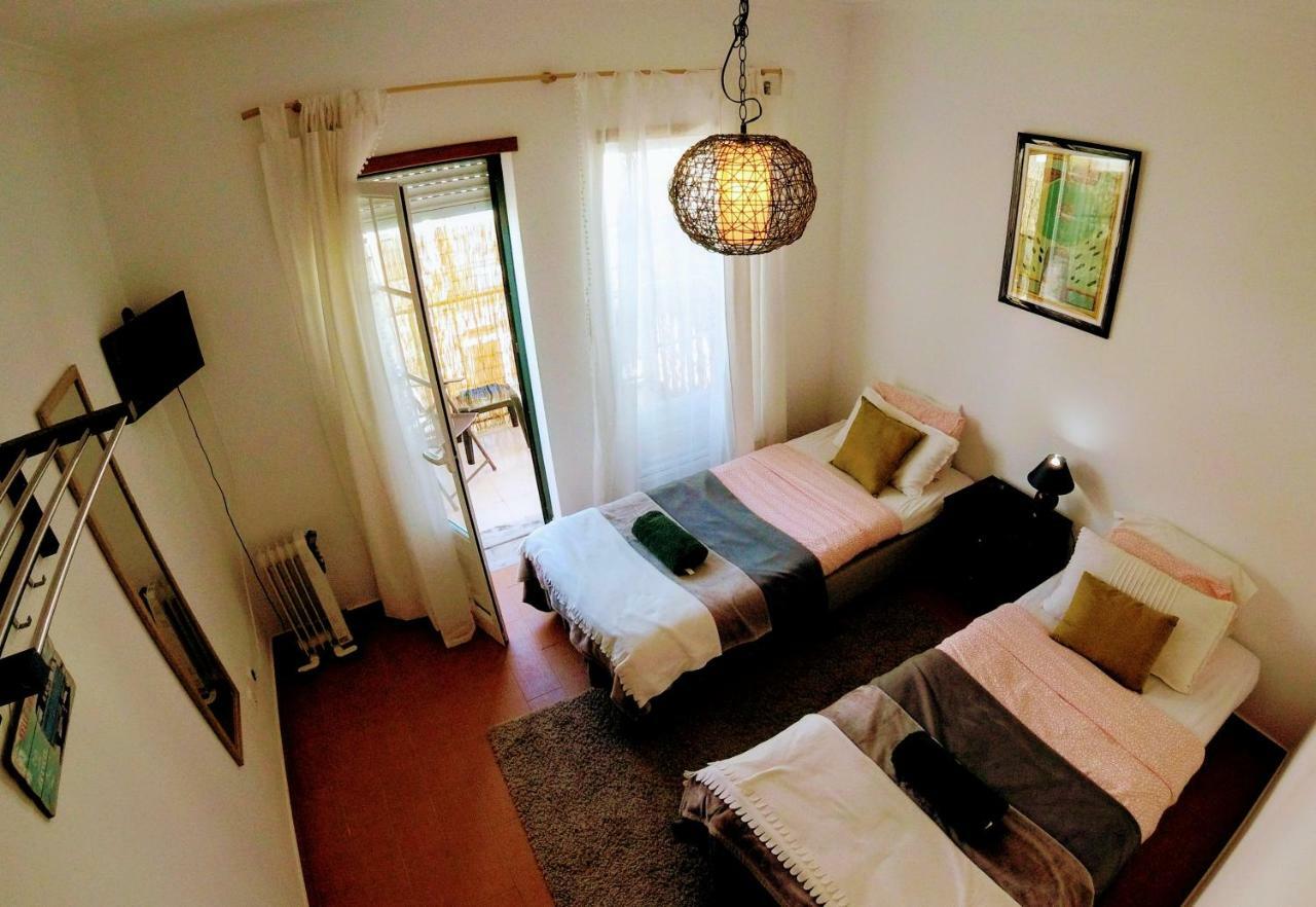 Peniche Surf Lodge 1 Bagian luar foto
